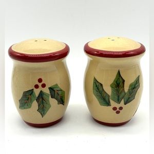 Vintage Ceramic Christmas Holly Salt and Pepper Shaker Set Yankee Candle Co